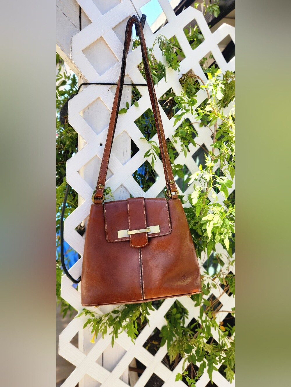 Patricia Nash Larone North/South Shoulder Bag for, Tan, 12.25" x 13" x 5.5 - Picture 2 of 9
